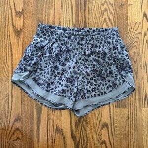 Women’s Athleta 4” Mesh Racer Run Short, Size S
